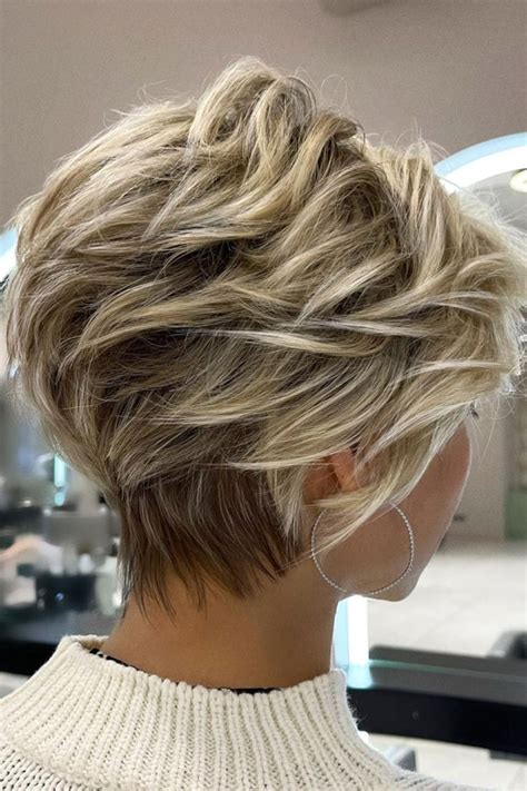 short hair|30 Best Short Haircuts for Women in 2024